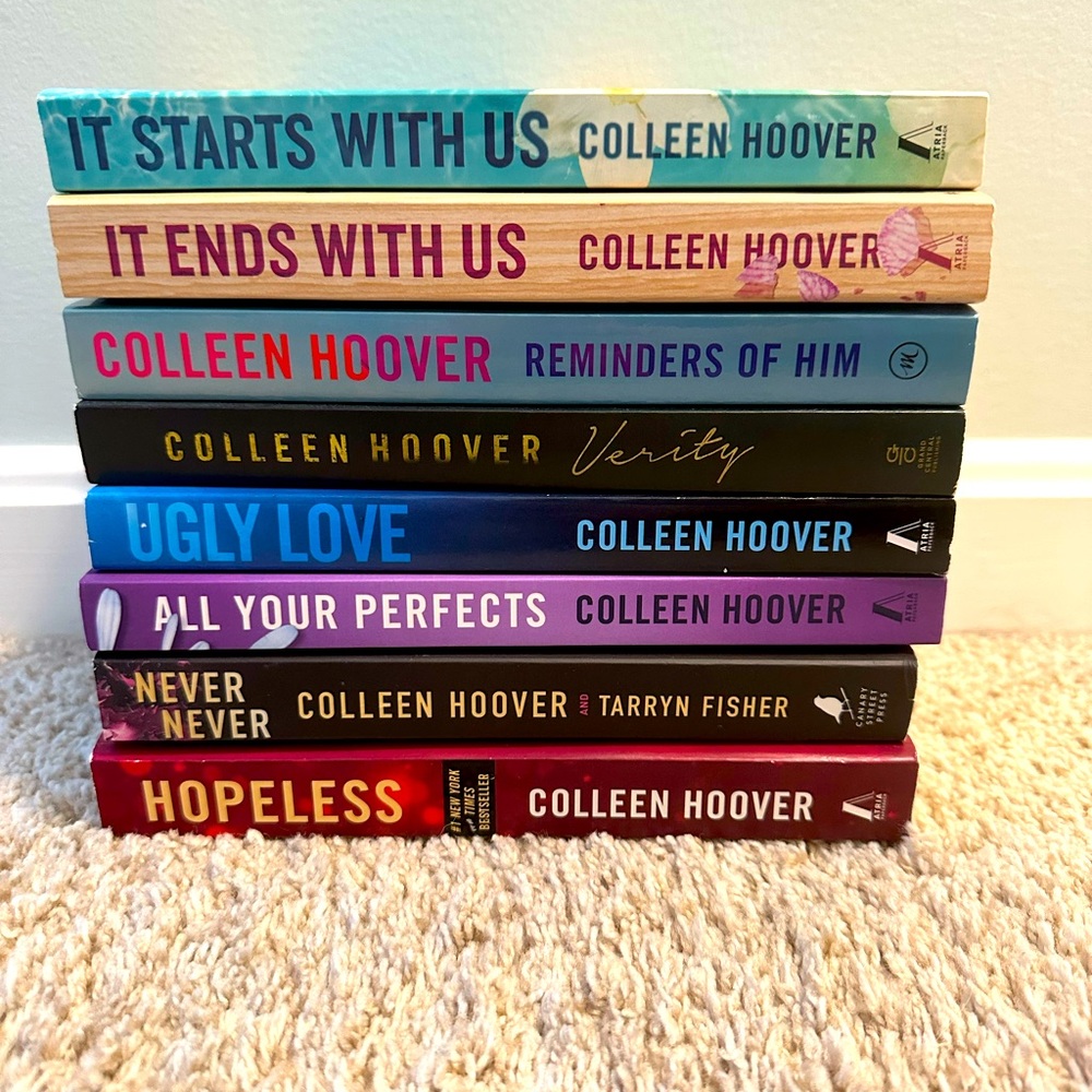 Lot of 8 Colleen Hoover Books